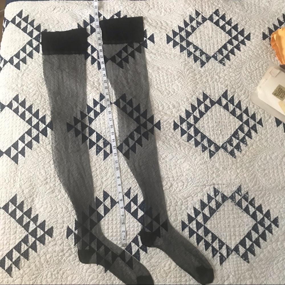 Vintage unworn sheer black flat knit nylons sz 11